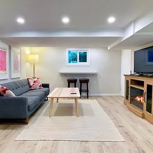  Apartment Marina House Unit B
